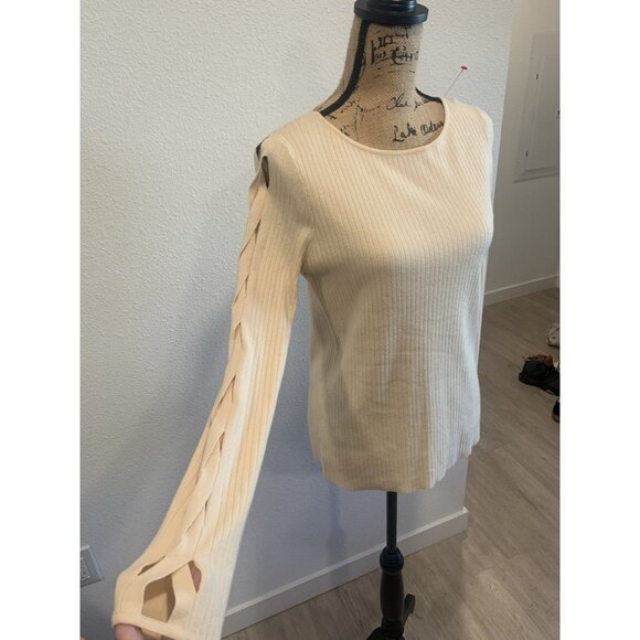 (E-194) Stella + Lorenzo womens sweter size M beige color - Picture 3 of 9